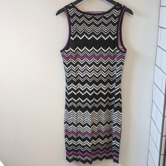 Krimson Klover Cotton Blend Sleeveless Chevron Multi Colored Stripe Dress - Picture 4 of 8